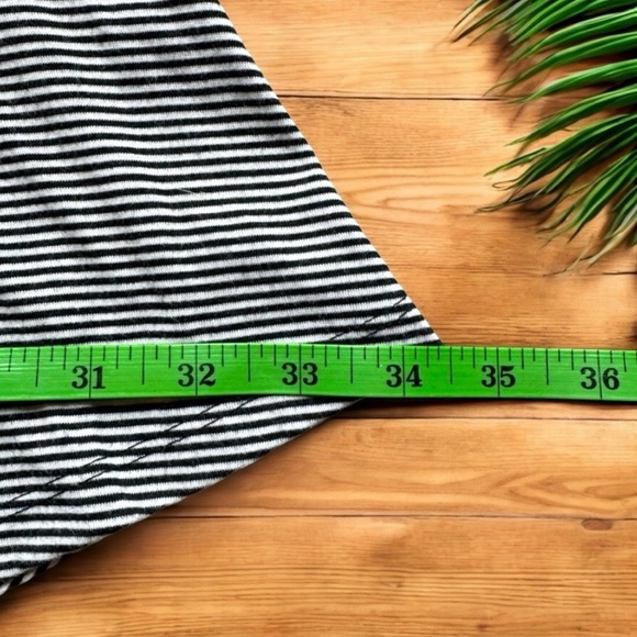 Y2K WEAVERS Mini Stripe Spaghetti Strap Dress - Medium - Picture 8 of 11